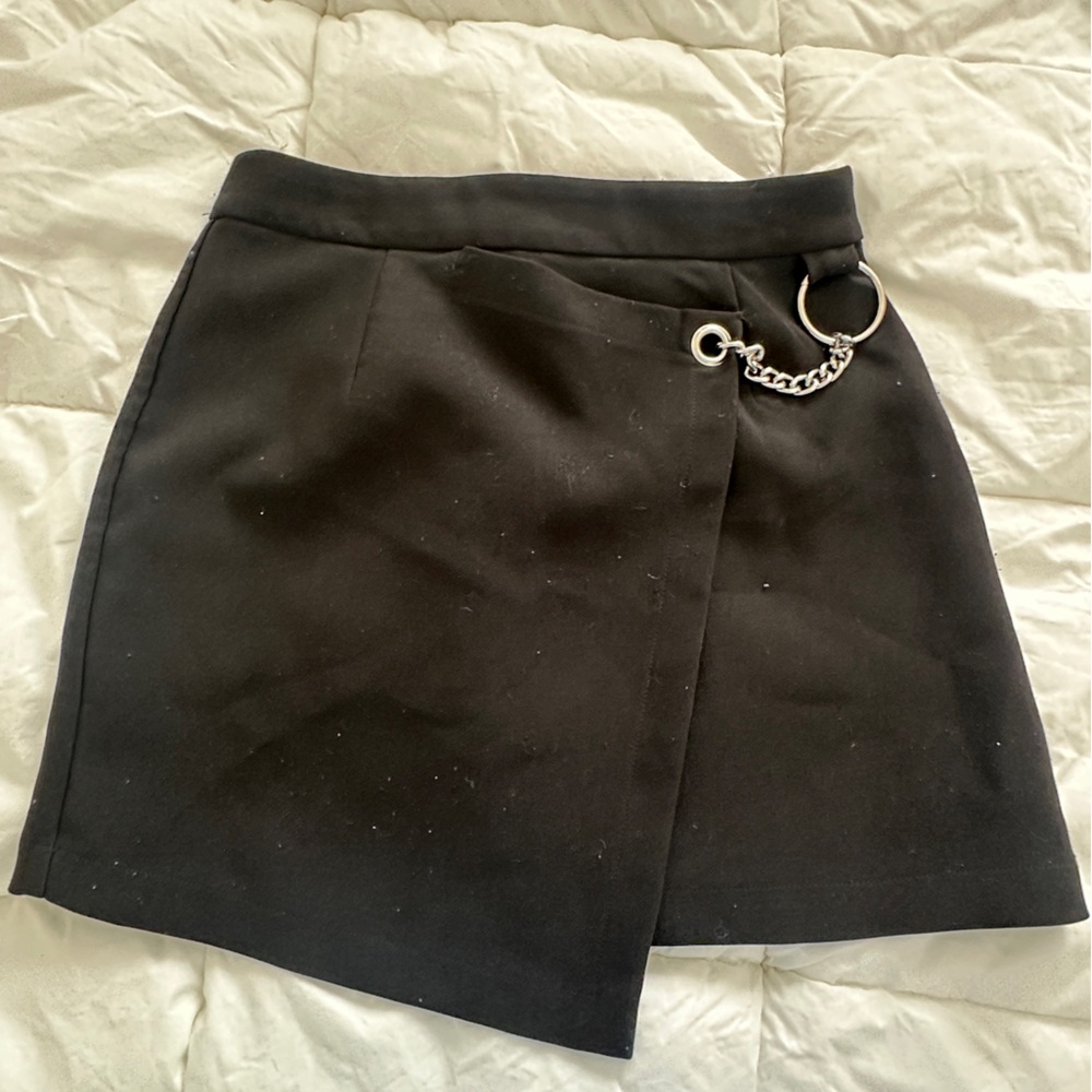 Black mini skirt